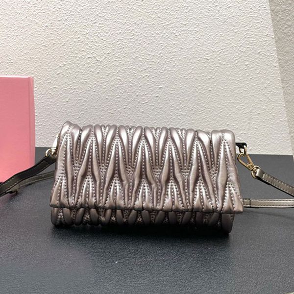 pleated shoulder bag genuine leather crossbody purse women handbag sheepskin classic embroidery gold metal letters flap messenger bags inter
pleated shoulder bag genuine leather crossbody purse women handbag sheepskin classic embroidery gold metal letters flap messenger bags inter
