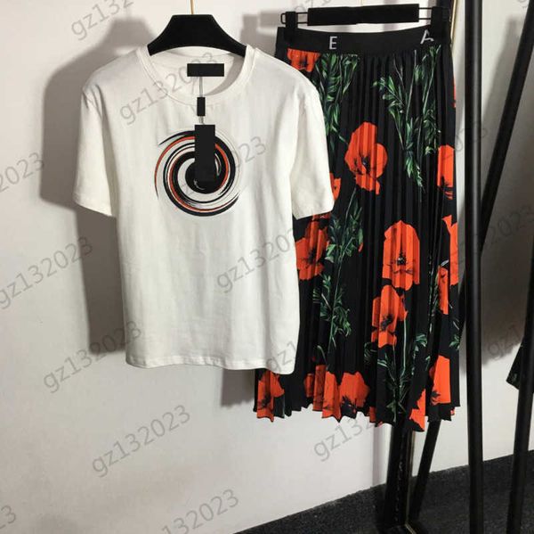 women two piece dresses color matching logo embroidery round neck short sleeve t-shirt floral printing high-waisted pleated skirts womens cl, White
women two piece dresses color matching logo embroidery round neck short sleeve t-shirt floral printing high-waisted pleated skirts womens cl, White