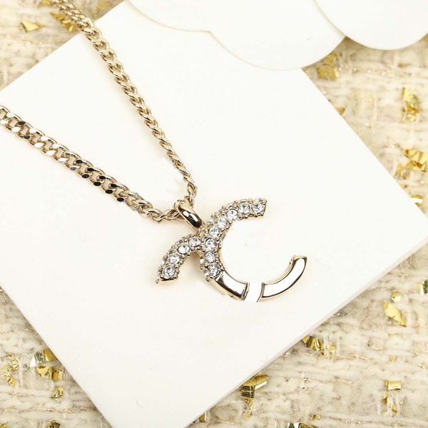 2023 luxury quality charm pendant necklace with diamond simple style in 18k gold plated have box stamp ps7462a, Silver
2023 luxury quality charm pendant necklace with diamond simple style in 18k gold plated have box stamp ps7462a, Silver