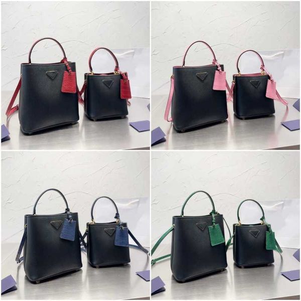 bucket bag luxury mirror quality crossbaby tote designer leather wallet fashion handbag for women classic famous brand shopping purses221222
bucket bag luxury mirror quality crossbaby tote designer leather wallet fashion handbag for women classic famous brand shopping purses221222