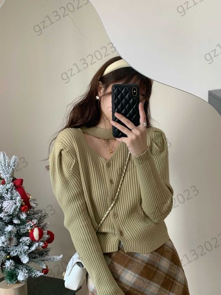 womens sweaters v-neck design slim neck lines pleated long sleeve knitted cardigan button opening fashion slimming knitwear brand women clot, White;black
womens sweaters v-neck design slim neck lines pleated long sleeve knitted cardigan button opening fashion slimming knitwear brand women clot, White;black