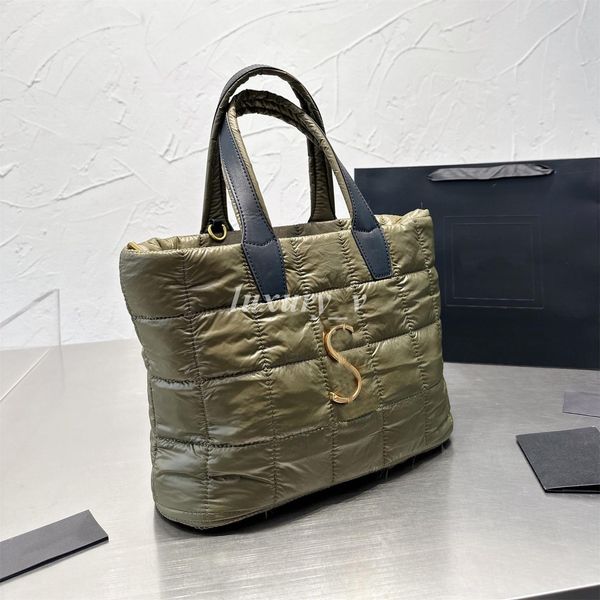 designer shoulder bags down tote bag brand leather padded crossbody cotton pillow handbags quilted lambskin totes
designer shoulder bags down tote bag brand leather padded crossbody cotton pillow handbags quilted lambskin totes
