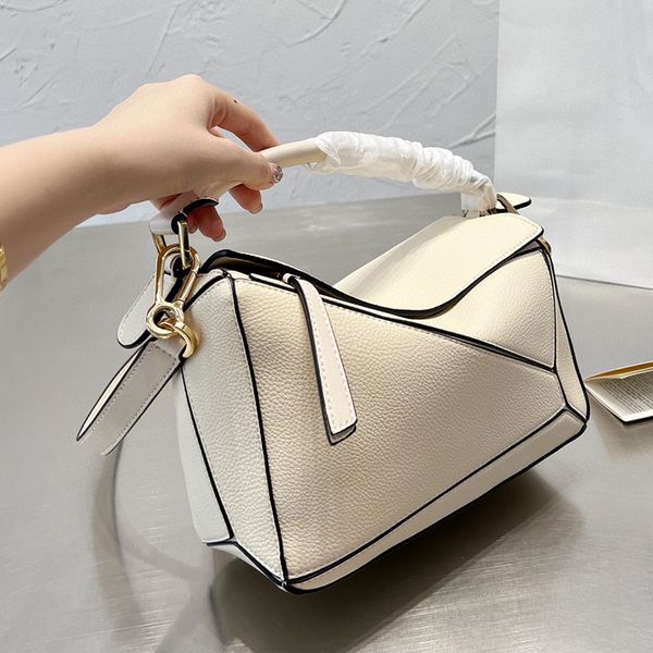 bag designer hand bags luxurys crossbody bags classic leather shoulder handbag women wallet men handbags
bag designer hand bags luxurys crossbody bags classic leather shoulder handbag women wallet men handbags