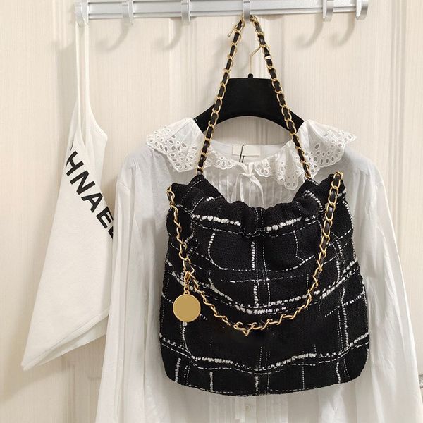 original quality 35cm designer garbage bags as3260 luxury designer tote handbags women shopping bag with box c200
original quality 35cm designer garbage bags as3260 luxury designer tote handbags women shopping bag with box c200