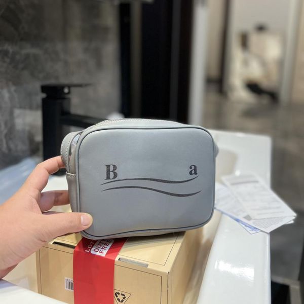 designers paris camera bag for men women crossbody shoulder bags brand letter fashion handbags messenger phone purses with box
designers paris camera bag for men women crossbody shoulder bags brand letter fashion handbags messenger phone purses with box