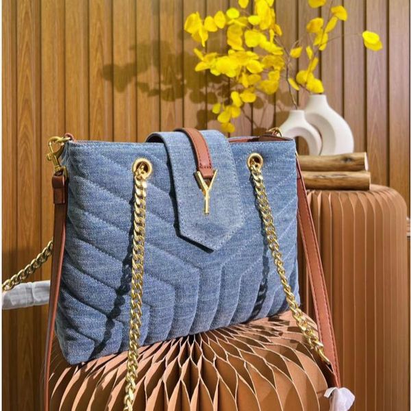 designers men women washed denim bag handbag purse jeans shopping bags shoulder messenger chain luxury purse
designers men women washed denim bag handbag purse jeans shopping bags shoulder messenger chain luxury purse