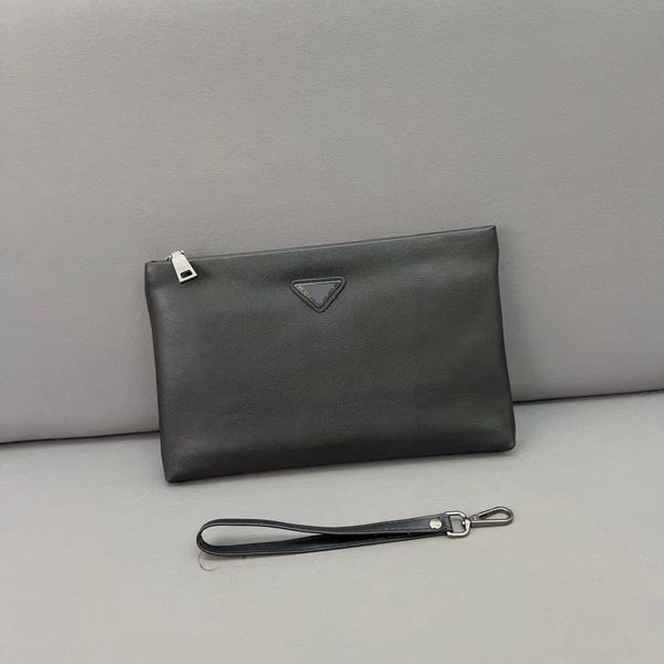 men's bag briefcases black designer handbag card bag wallet multifunctional original material is pgraphed in kind
men's bag briefcases black designer handbag card bag wallet multifunctional original material is pgraphed in kind