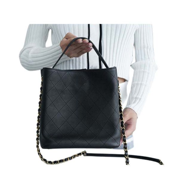 own factory brand crocodile handbag cosmetic bag female commuterl shoulder bag luxurys brands winter crossbody handbags luxury card holder v
own factory brand crocodile handbag cosmetic bag female commuterl shoulder bag luxurys brands winter crossbody handbags luxury card holder v
