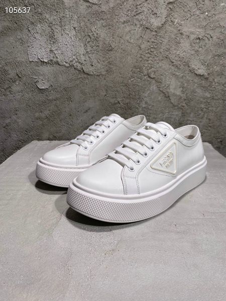 men flow sneakers designer shoes nylon runner trainers suede leather low-cut shoes black white slip-on casual shoe with box 2023
men flow sneakers designer shoes nylon runner trainers suede leather low-cut shoes black white slip-on casual shoe with box 2023