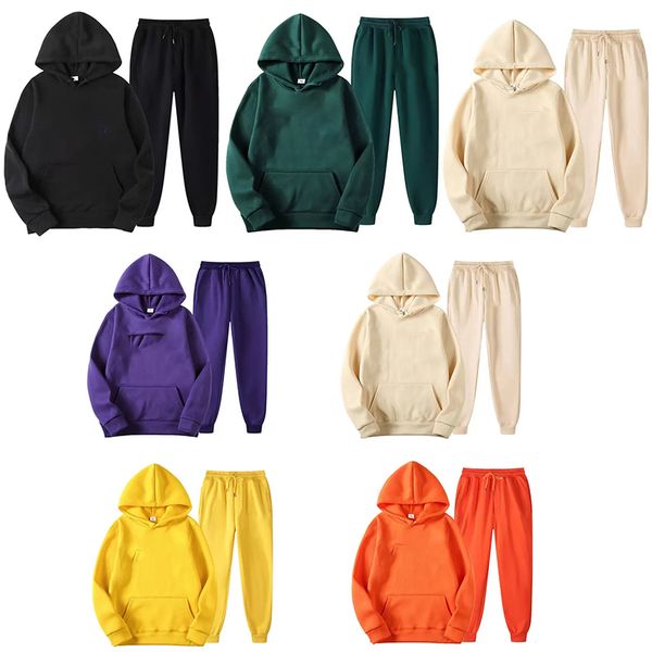 2022 new mens hoodie tracksuit trapstar brand printed sportswear men flocking hoody suits 16 colors warm two pieces set loose hoodies sweats, Gray
2022 new mens hoodie tracksuit trapstar brand printed sportswear men flocking hoody suits 16 colors warm two pieces set loose hoodies sweats, Gray