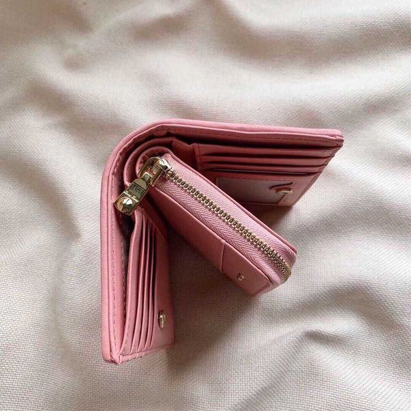 brand designer brand wallets card bag 2023 the latest women's fashion texture purse multi-function portable everything purse factory di, Red;black
brand designer brand wallets card bag 2023 the latest women's fashion texture purse multi-function portable everything purse factory di, Red;black