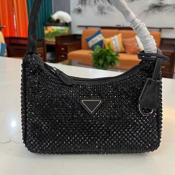 shoulder bags totes designer bag woman handbags crossbody bags classic hobo underarm vintage rhinestones luxury bag purse 221223
shoulder bags totes designer bag woman handbags crossbody bags classic hobo underarm vintage rhinestones luxury bag purse 221223