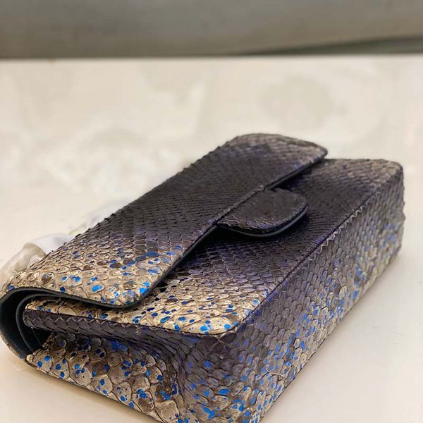 2022 luxury handbag serpentine shoulder bag brand designer seam leather ladies metal chain clamshell messenger chain bags box wholesale two
2022 luxury handbag serpentine shoulder bag brand designer seam leather ladies metal chain clamshell messenger chain bags box wholesale two
