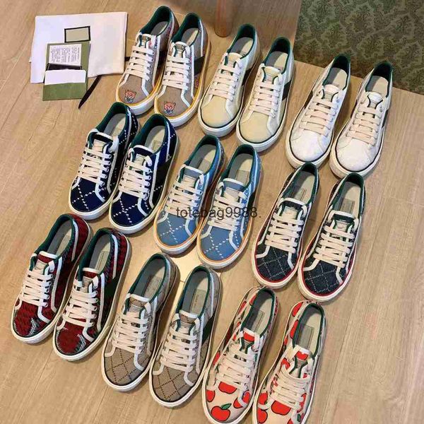 2022 tennis 1977 designers sneaker luxury canvas shoe beige blue washed jacquard eenim men women shoes ace rubber sole embroidered vintage, Black
2022 tennis 1977 designers sneaker luxury canvas shoe beige blue washed jacquard eenim men women shoes ace rubber sole embroidered vintage, Black