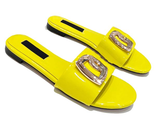 designer women gold buckle slipper leather slider flat bottom black wholesale price breathable flat beach shoe rubber outsole sandal six col
designer women gold buckle slipper leather slider flat bottom black wholesale price breathable flat beach shoe rubber outsole sandal six col