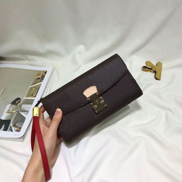 m58102 chessboard hand clutch bag handbag purse s-lock banknote clip credit card holder interior zip pocket old flower letters women wallets, Red;black
m58102 chessboard hand clutch bag handbag purse s-lock banknote clip credit card holder interior zip pocket old flower letters women wallets, Red;black