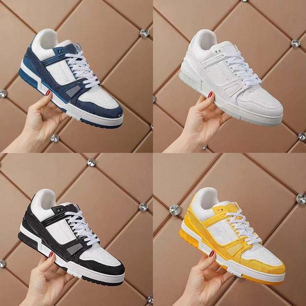 platform casual shoe men sneakers vintage shoes fashion trainers designer shoes rubber canvas leather sneaker denim monograms trainer 39-45, Black
platform casual shoe men sneakers vintage shoes fashion trainers designer shoes rubber canvas leather sneaker denim monograms trainer 39-45, Black