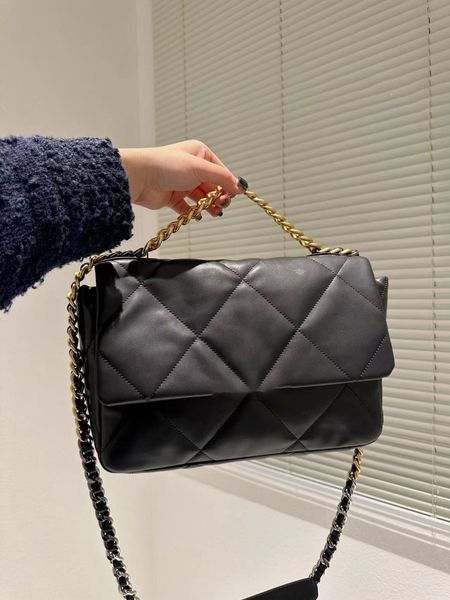 30cm women fashion designer vintage bag luxury classic women square 19 flap wholesale bags quilted small metallic black vanity camera baguet
30cm women fashion designer vintage bag luxury classic women square 19 flap wholesale bags quilted small metallic black vanity camera baguet