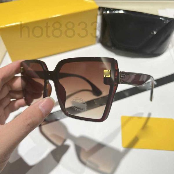 sunglasses designer new fashion trend men women letter f sunglasses jssu, White;black
sunglasses designer new fashion trend men women letter f sunglasses jssu, White;black