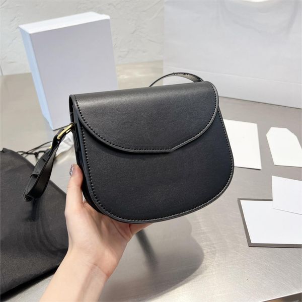 designer luxury women the tote bag fashion versatile handbags shoulder crossbody bags purse telfars totes large capacity saddle wallets 7a 7
designer luxury women the tote bag fashion versatile handbags shoulder crossbody bags purse telfars totes large capacity saddle wallets 7a 7