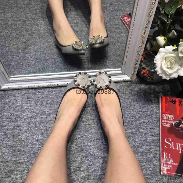 2022 ballet flats classic shoes women basic leather tweed cloth two color spliced bow round toe casual shoes nude womens sneaker fishermans, Black
2022 ballet flats classic shoes women basic leather tweed cloth two color spliced bow round toe casual shoes nude womens sneaker fishermans, Black