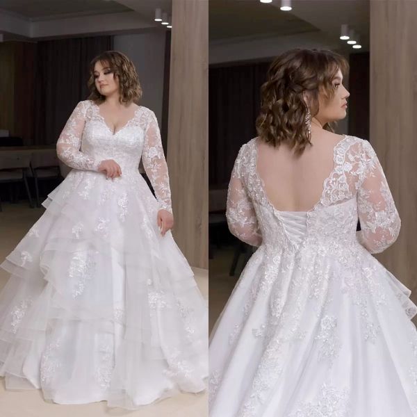 plus size bohemian wedding dresses v neck appliqued long sleeves lace bridal gowns cascading ruffles tiers open back abiti da sposa, White
plus size bohemian wedding dresses v neck appliqued long sleeves lace bridal gowns cascading ruffles tiers open back abiti da sposa, White