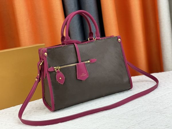 2023designer women presbyopia leather tote bag shoulder messenger bag handbag large capacity suitable for various venues
2023designer women presbyopia leather tote bag shoulder messenger bag handbag large capacity suitable for various venues