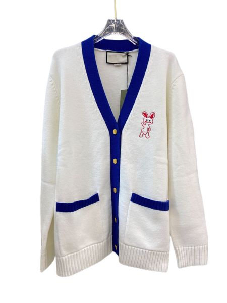 rabbit embroidery on chest comfortable color contrast design versatile style early spring v-neck rabbit embroidery cardigan, White;black
rabbit embroidery on chest comfortable color contrast design versatile style early spring v-neck rabbit embroidery cardigan, White;black
