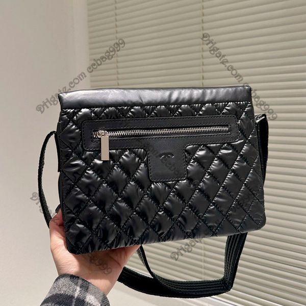 vintage black flap shoulder quilted bags pouch soft fluffy embroidery diamond genuine leather designer handbag pouches tote wallet women mul
vintage black flap shoulder quilted bags pouch soft fluffy embroidery diamond genuine leather designer handbag pouches tote wallet women mul