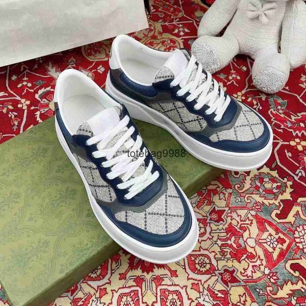 2022 chunky b series sports shoes mens lace sneakers womens sneakers luxurys vintage runner trainers men flats skate designer women printed, Black
2022 chunky b series sports shoes mens lace sneakers womens sneakers luxurys vintage runner trainers men flats skate designer women printed, Black