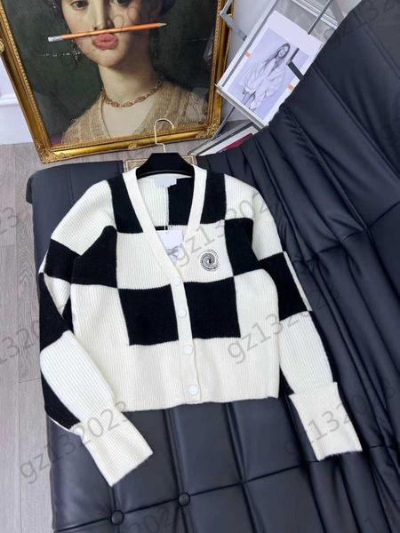 cardigans womens sweaters color contrast check logo embroidery v-neck knitted cardigan simple style casual joker knitwear fashion brand wome, White;black
cardigans womens sweaters color contrast check logo embroidery v-neck knitted cardigan simple style casual joker knitwear fashion brand wome, White;black