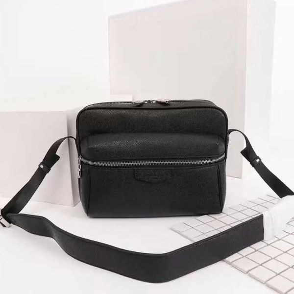 mens shoulder bags designers messenger bag famous tripbags briefcase crossbody good quality brand l0g0, Black;red
mens shoulder bags designers messenger bag famous tripbags briefcase crossbody good quality brand l0g0, Black;red