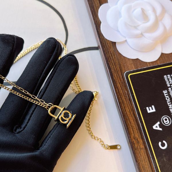 high end fashion lock c necklaces exquisite 18k gold-plated necklaces designed for girl long chain designer jewelry accessories selected qua, Silver
high end fashion lock c necklaces exquisite 18k gold-plated necklaces designed for girl long chain designer jewelry accessories selected qua, Silver