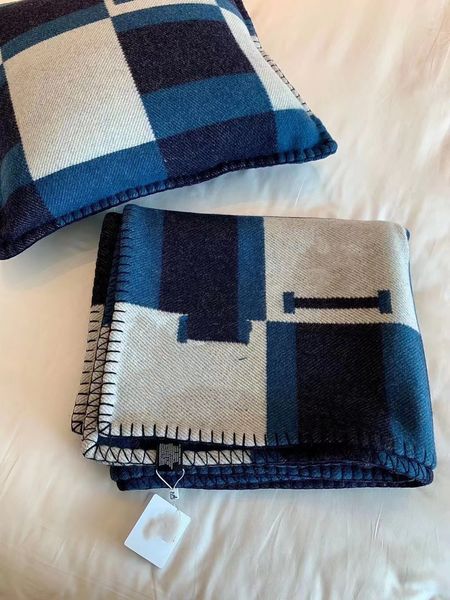 new color chrismas gift h nevy blankets and cushions big size 135&170cm quailty letter blankets girl 90%wool 10% cashmere home sofa blanket
new color chrismas gift h nevy blankets and cushions big size 135&170cm quailty letter blankets girl 90%wool 10% cashmere home sofa blanket