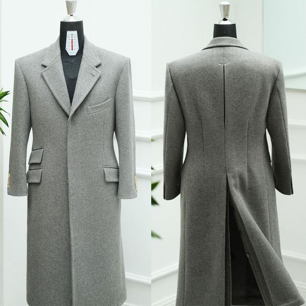one piece handsome wedding tuxedos men suit woolen coat four outer pockets modern formal customized business suit back vent hidden button ca, Black;gray
one piece handsome wedding tuxedos men suit woolen coat four outer pockets modern formal customized business suit back vent hidden button ca, Black;gray