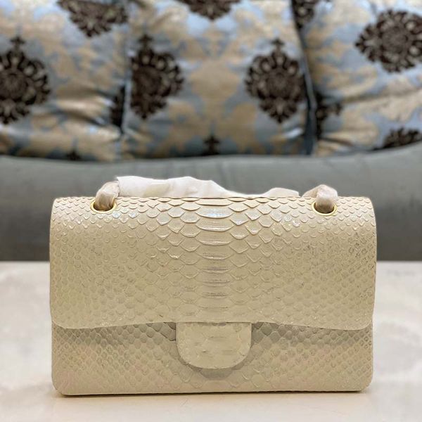 aaaaa women designer quilted shoulder bags leather animal print serpentine two tone with chain lady classic crossbody bag stylish versatile
aaaaa women designer quilted shoulder bags leather animal print serpentine two tone with chain lady classic crossbody bag stylish versatile