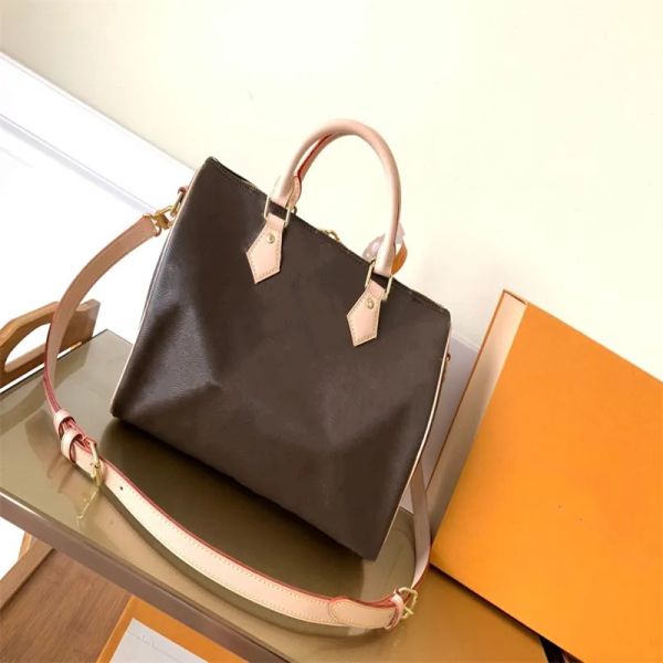 a67 luxurys designers bags qality pu leather bucket shape one-shoulder silver chain crossbody bag wholesale, Black;red
a67 luxurys designers bags qality pu leather bucket shape one-shoulder silver chain crossbody bag wholesale, Black;red
