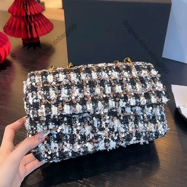 early spring two-tone tweed designer bag quilted double flap sequins classic handbag key pouches shoulder cross body womens multi pochette l
early spring two-tone tweed designer bag quilted double flap sequins classic handbag key pouches shoulder cross body womens multi pochette l