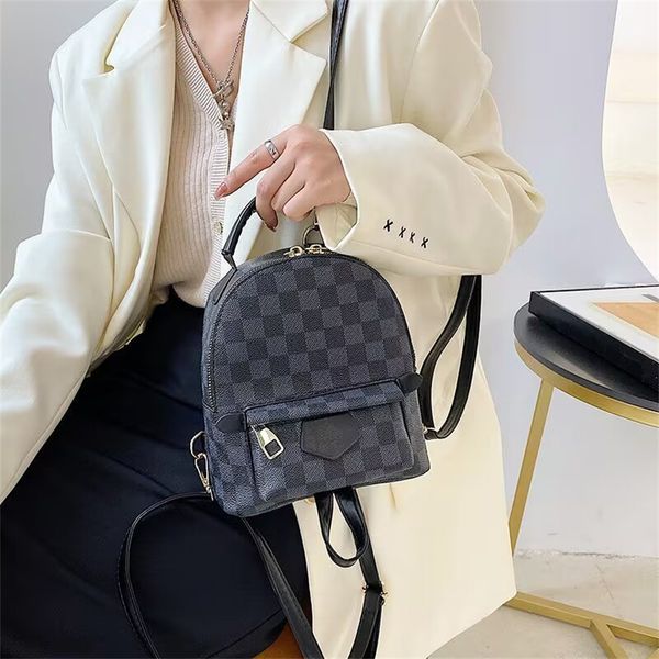 womens messenger bag fashion luxurys designers bags men bag mens shoulder lady totes purse handbags crossbody backpack
womens messenger bag fashion luxurys designers bags men bag mens shoulder lady totes purse handbags crossbody backpack