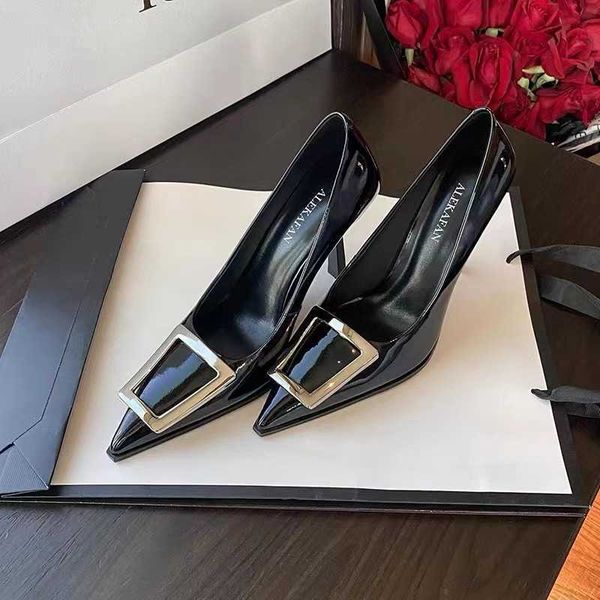 dress shoes new pointed fine heel 2022 autumn fashion pointed fine heel 9cm ladies high heels square buckle black banquet women's shoes
dress shoes new pointed fine heel 2022 autumn fashion pointed fine heel 9cm ladies high heels square buckle black banquet women's shoes