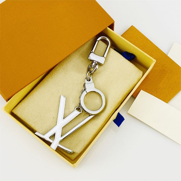 luxury designer keychains men and women figures l key chains lanyards couple presold keyring car pendant l9303, Silver
luxury designer keychains men and women figures l key chains lanyards couple presold keyring car pendant l9303, Silver