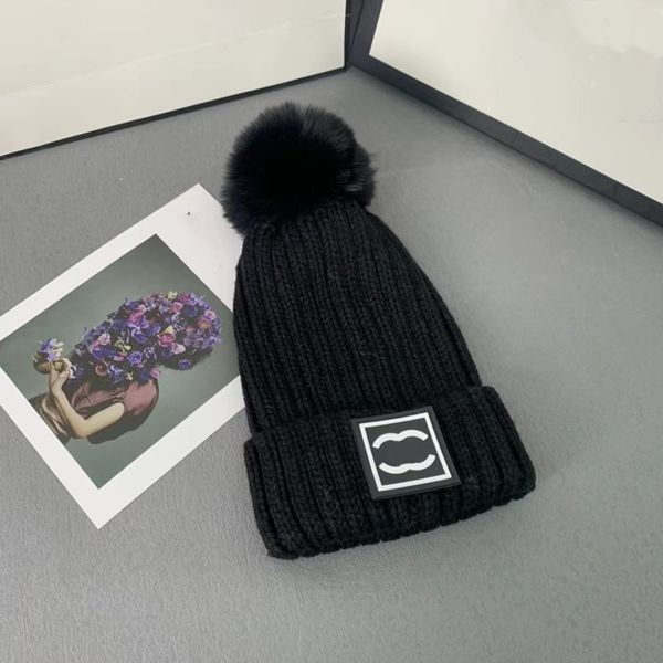 designer brand luxury beanie women's autumn and winter new fashion small fragrant hair knitted hat outdoor fashion classic, Blue;gray
designer brand luxury beanie women's autumn and winter new fashion small fragrant hair knitted hat outdoor fashion classic, Blue;gray