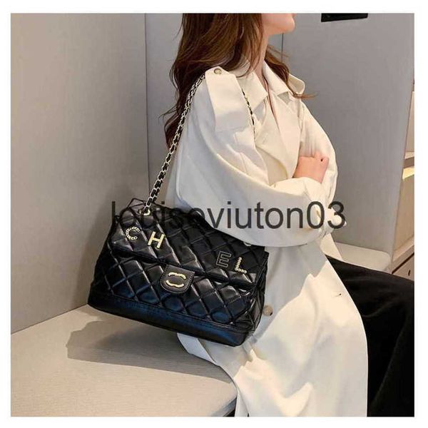 designer channel bag tote shoulder messenger handbag fashion brands luxurious large capacity mens womans diamond chain high grade crossbody
designer channel bag tote shoulder messenger handbag fashion brands luxurious large capacity mens womans diamond chain high grade crossbody