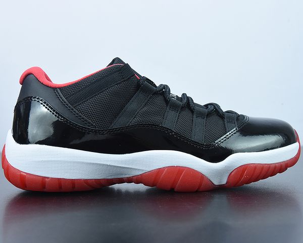 box with 11 jumpman low bred basketball shoes 11s black red outdoor sports sneaker with box
box with 11 jumpman low bred basketball shoes 11s black red outdoor sports sneaker with box