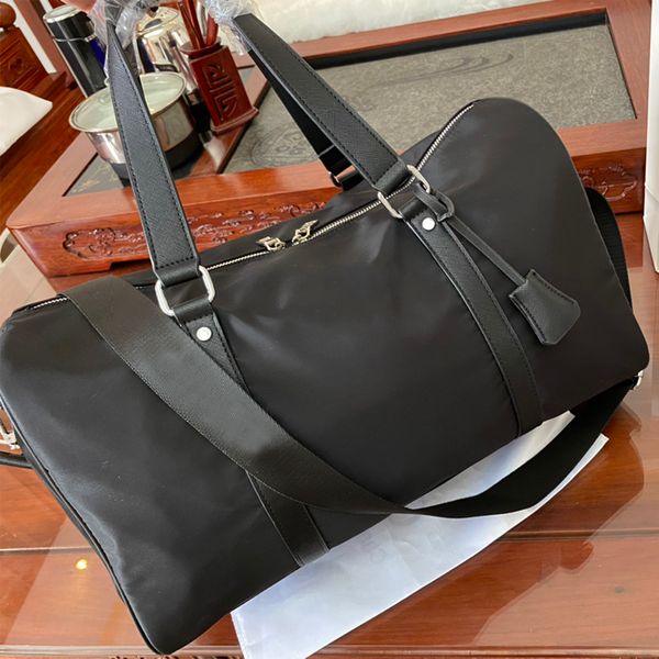 versatile travel designer duffle bag nylon black large satchel bags casual versatile women tote crossbody bag luxury shoulder casual handbag
versatile travel designer duffle bag nylon black large satchel bags casual versatile women tote crossbody bag luxury shoulder casual handbag