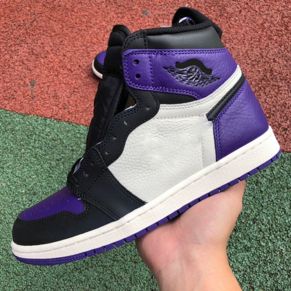 2023 authentic 1 high og court purple shoes black-sail men women basketball sports sneakers with original box 555088-501
2023 authentic 1 high og court purple shoes black-sail men women basketball sports sneakers with original box 555088-501