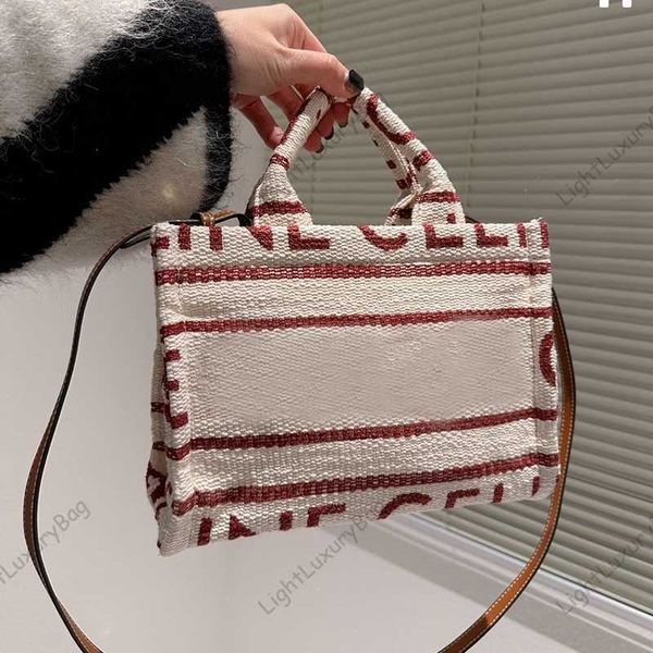 designer totes shoulder crossbody bag fashion cross body womens classic luxury handbags beach tote female purses 221225
designer totes shoulder crossbody bag fashion cross body womens classic luxury handbags beach tote female purses 221225