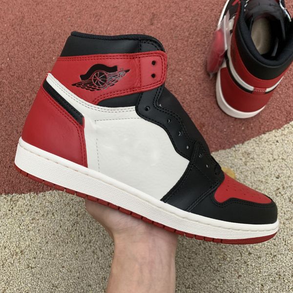 2023 authentic 1 high og bred toe shoes gym red/black-summit white men women basketball sports sneakers with original box 555088-610
2023 authentic 1 high og bred toe shoes gym red/black-summit white men women basketball sports sneakers with original box 555088-610