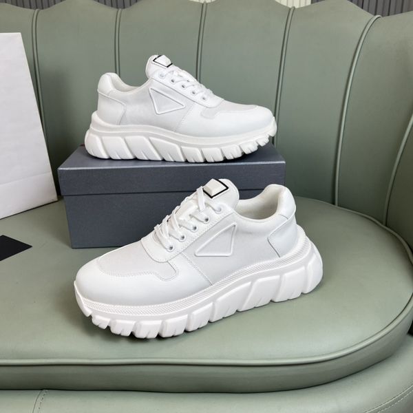 men designer sneakers calfskin casual shoes reflective shoes vintage suede leather trainers all-match stylist sneaker patchwork leisure shoe, Black
men designer sneakers calfskin casual shoes reflective shoes vintage suede leather trainers all-match stylist sneaker patchwork leisure shoe, Black
