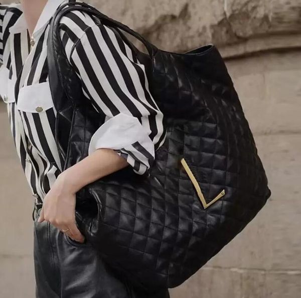 women luxury fashion tote yl large capacity quality crossbody shopping beach bags famous beach shoulder bag purse genuine handbags
women luxury fashion tote yl large capacity quality crossbody shopping beach bags famous beach shoulder bag purse genuine handbags